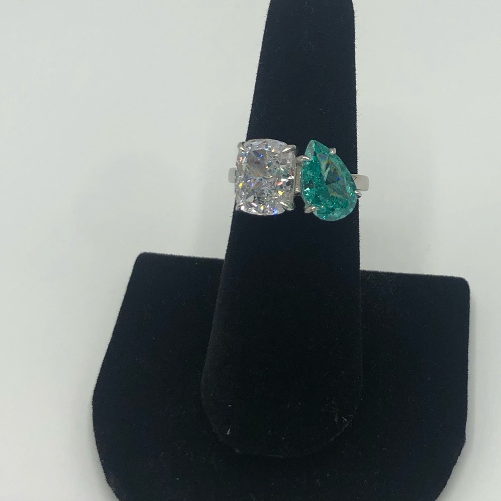 8ct Toi et Moi Ring - Picture 7 of 14